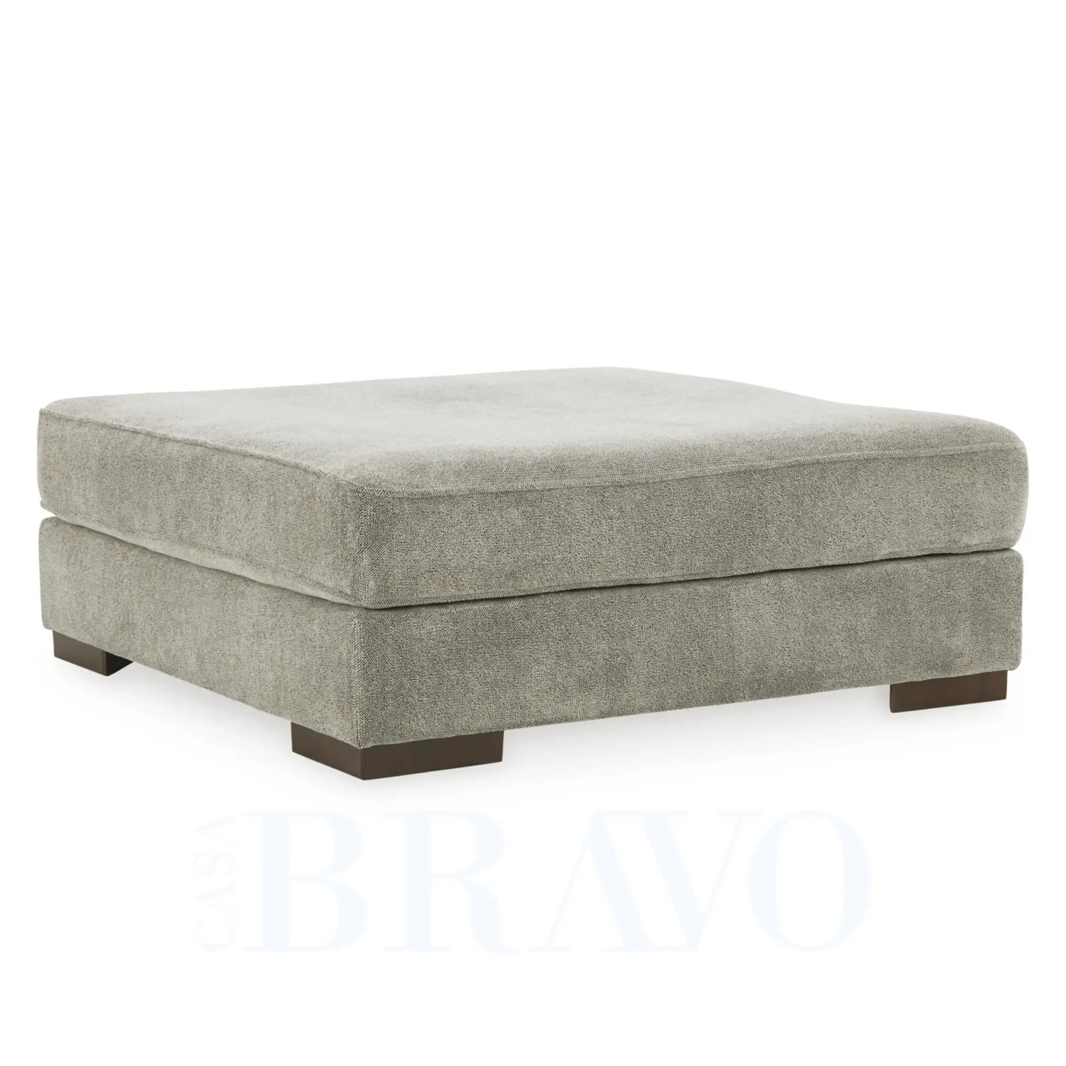 Modern Bench & Poufs Set – Luxurious Comfort with Timeless Elegance