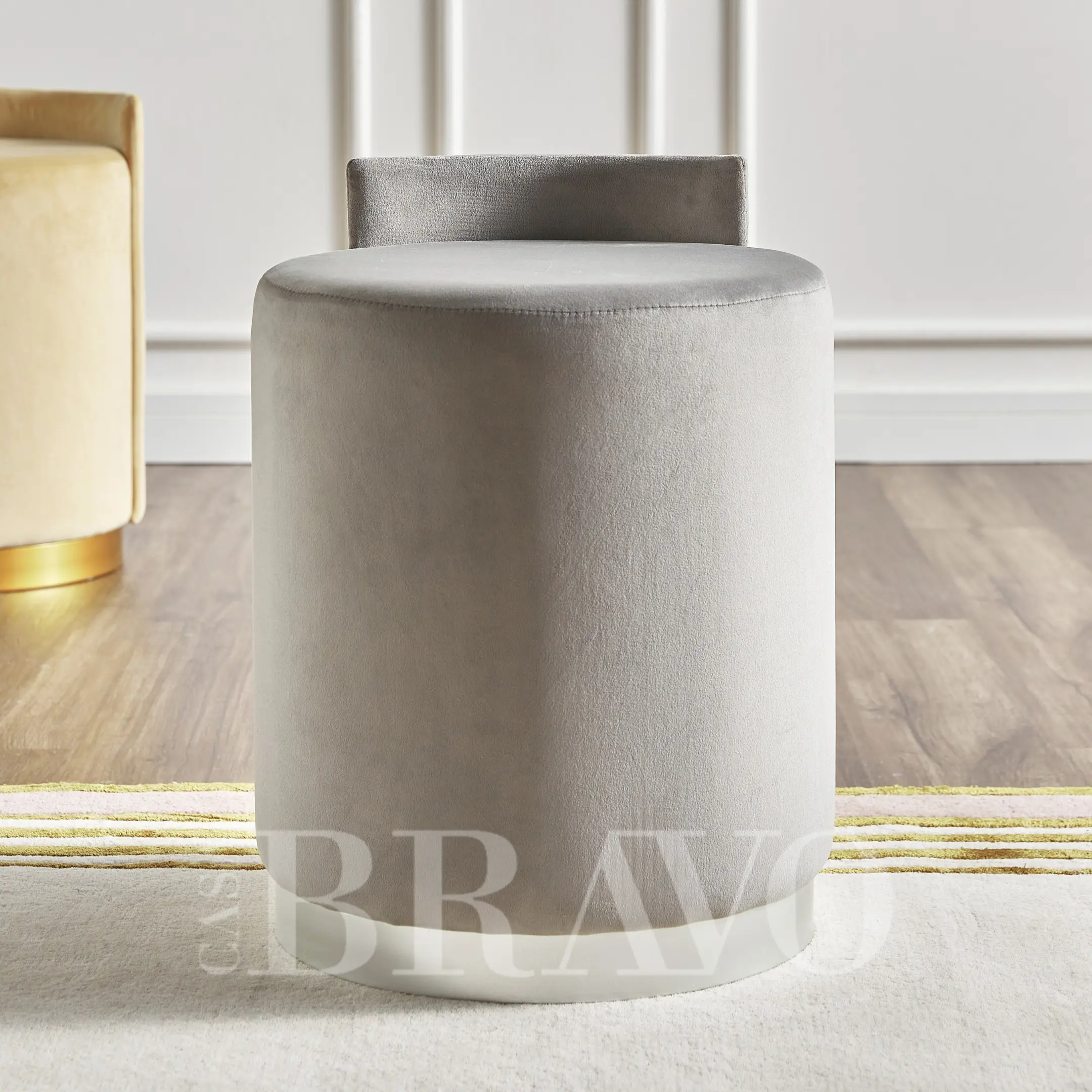 Round Curvy Pouf with Lower Back and Silver Pins